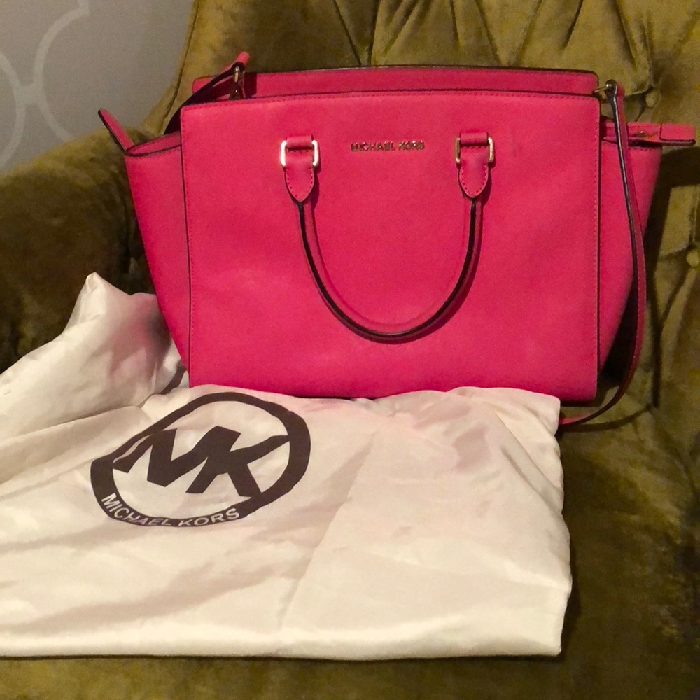 Michael Kors Pink Bag